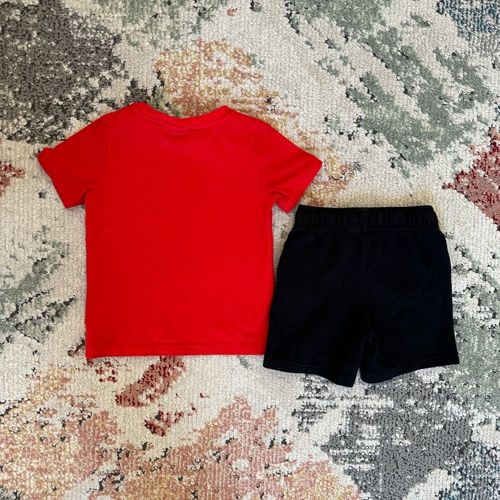 Puma Toddler Boy Red T-Shirt and Cat & Jack Black Sweat Shorts Set Size 3T - Picture 6 of 12
